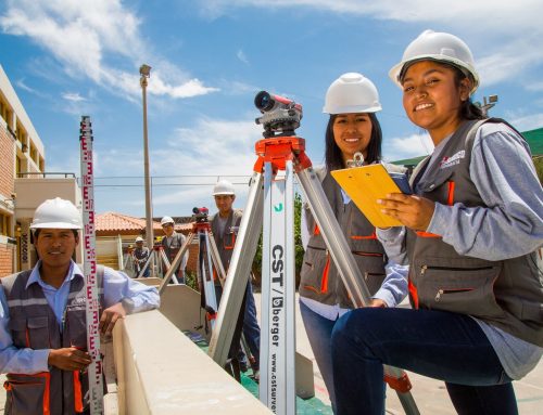 Mujeres ocupan primeros puestos en examen de admisión virtual del Sencico